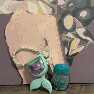 Ariel Disney Bath & Body Works hand sanitizer holder